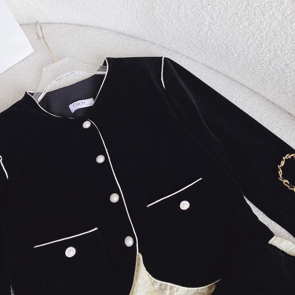 SET ÁO BBD NHUNG ĐEN VIỀN KEM BÈO KEM TAY DÀI + CHÂN VÁY NHUNG ĐEN  ONEC