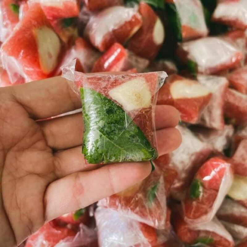 Nem chua Lai Vung giá sỉ 22k/chục gói lá chuối