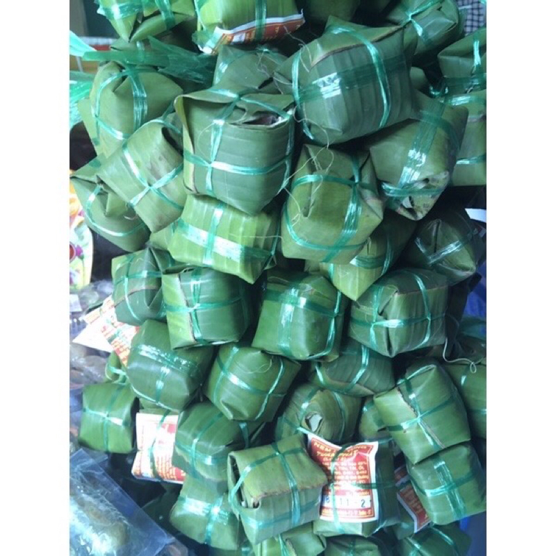 Nem chua Lai Vung giá sỉ 22k/chục gói lá chuối