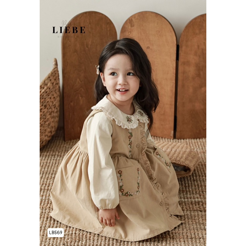 Set váy nhung tăm phối cùng sơmi cho bé gái