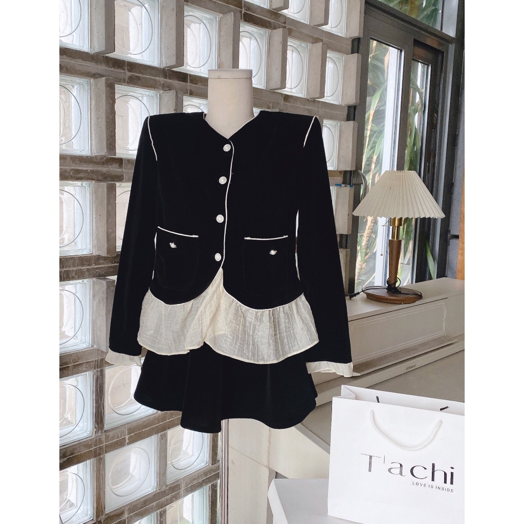 SET ÁO BBD NHUNG ĐEN VIỀN KEM BÈO KEM TAY DÀI + CHÂN VÁY NHUNG ĐEN  SHEEP