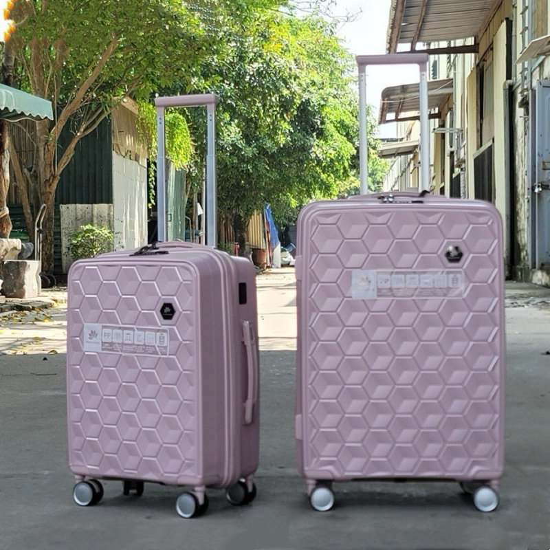 Vali chống vở hoàn toàn vân khối size 24