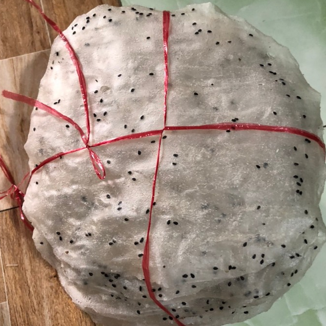 1 KG  BÁNH TRÁNG MÈ ĐEN BÌNH ĐỊNH