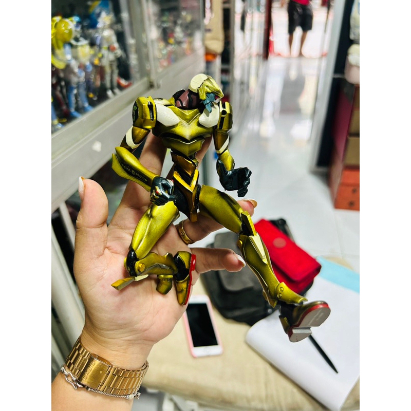 Mô hình Figure Evangelion Heroic Dog Metallic Yellow