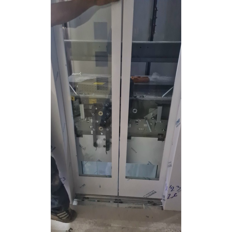 Thang máy kính quan sát