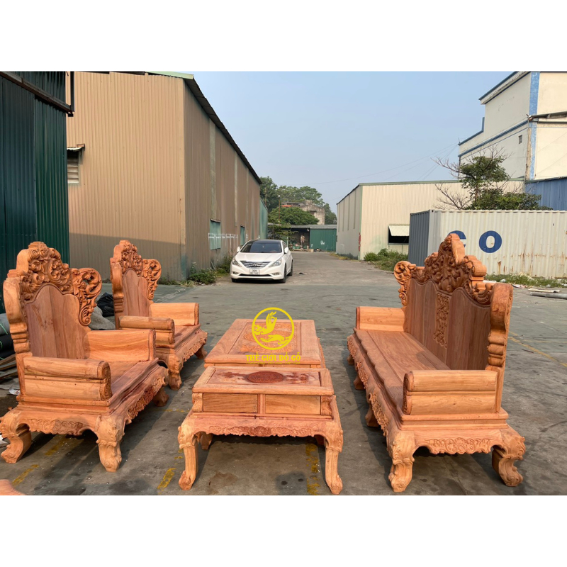 Hoàng Gia Nguyên Khối Chân 14 Tay Đặc
