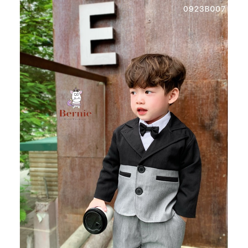 Bộ Vest phối màu cá tính bé trai
