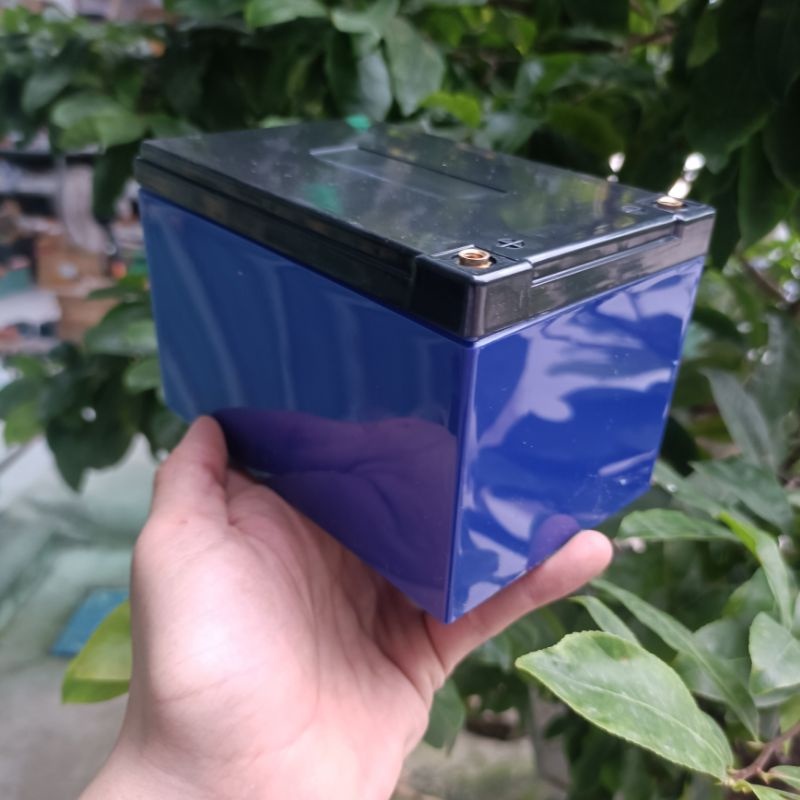 Vỏ lắp được 12 cell 32650, kích thước Acquy xe điện 12V 12Ah