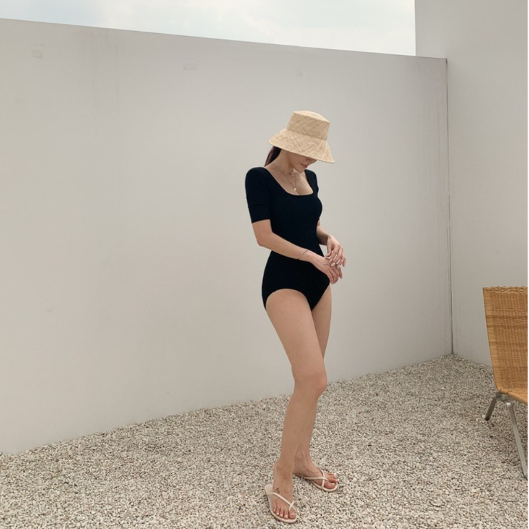 Đồ Bơi Nữ Bikini Lanbishop Đi Biển Liền Thân Khoét Lưng Dây Ngang Secxy Lanbi-045