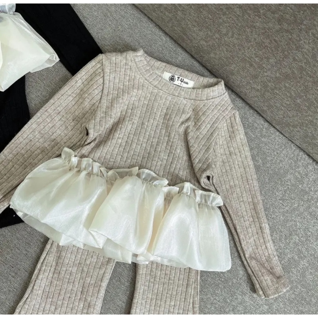 Bộ Quần Áo Thu Đông Dài Tay Phối Bèo Cho Bé Gái Chất Len Tăm Dày Dày Kèm Quần Ống Loe Cho Bé Đi Học Đi Chơi