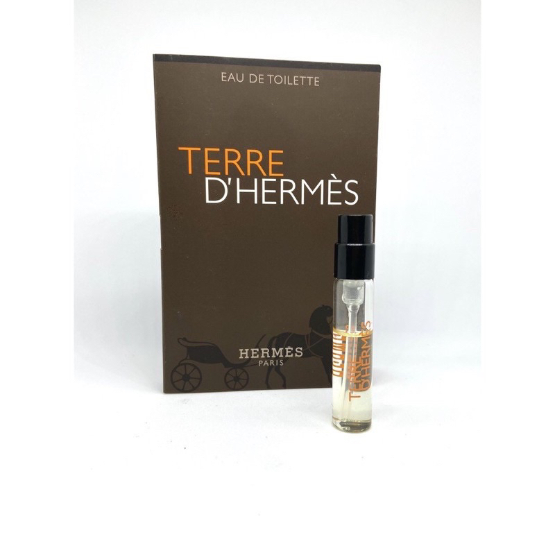 Nước hoa dùng thử