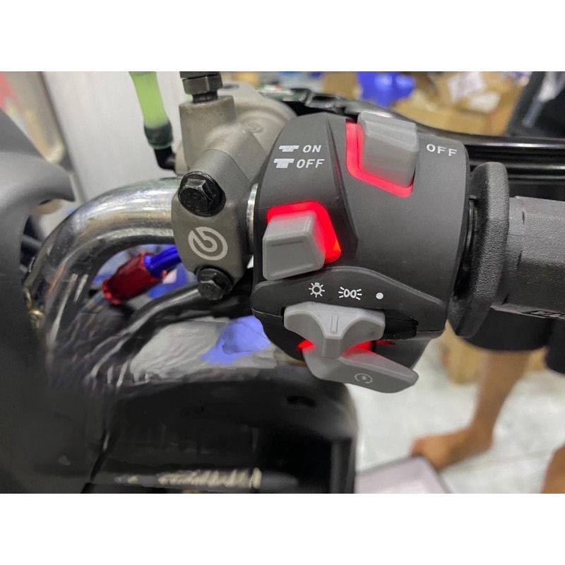 Cùm công tắc Light Master A50 CÓ ĐÈN LED