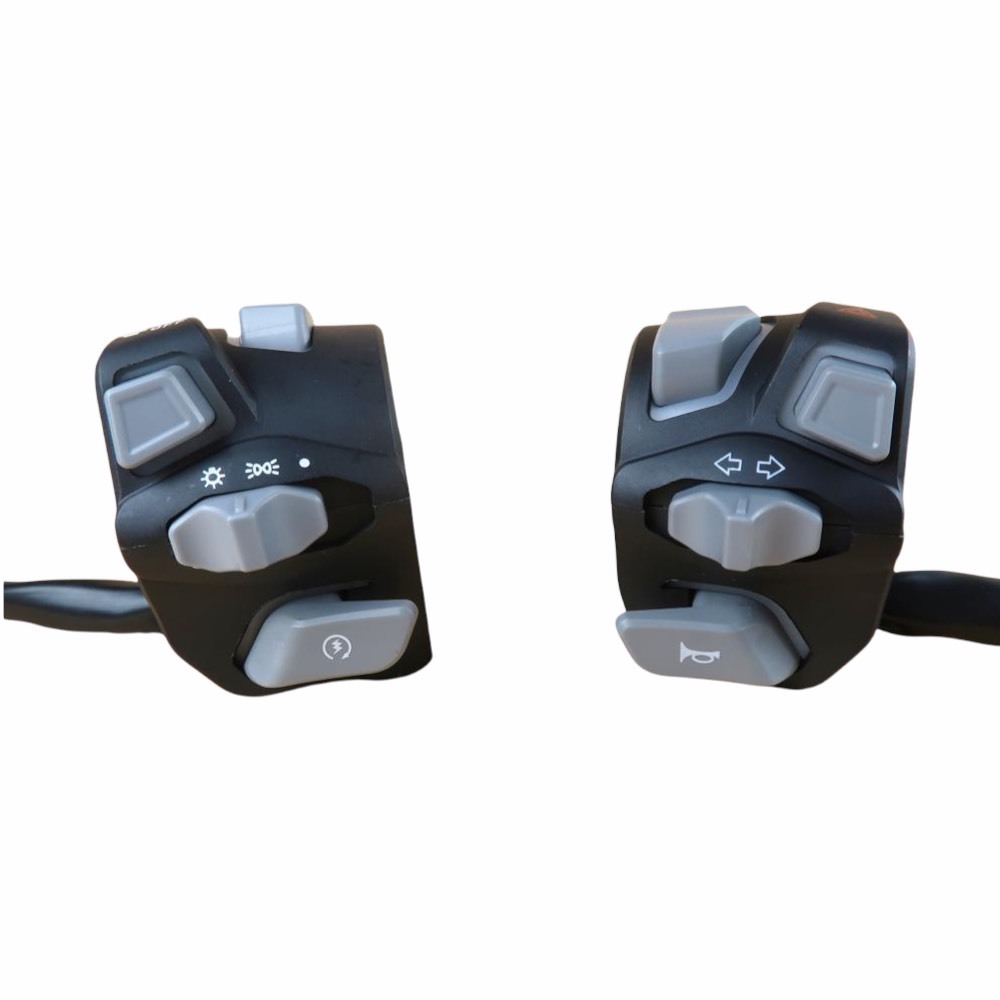 Cùm công tắc Light Master A50 CÓ ĐÈN LED