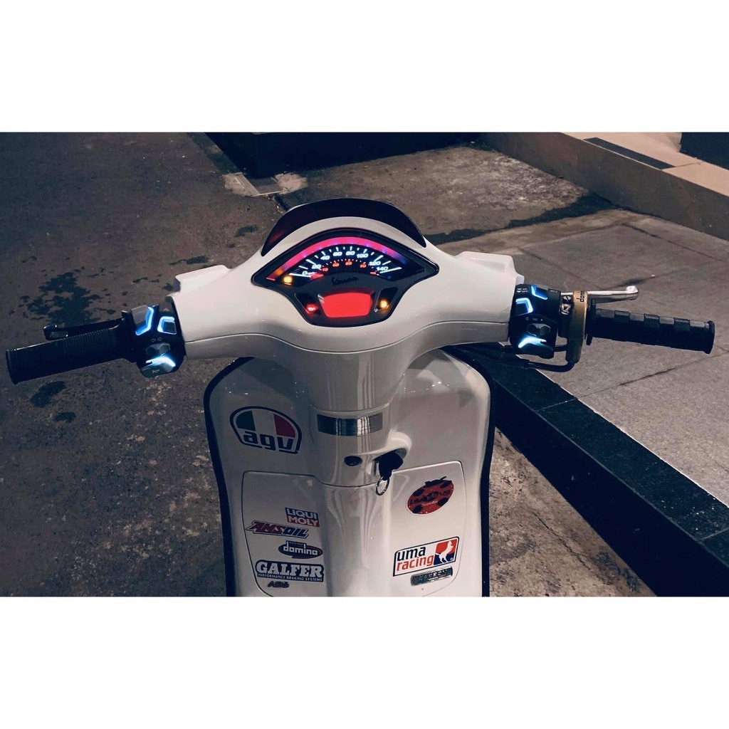 Cùm công tắc Light Master A50 CÓ ĐÈN LED