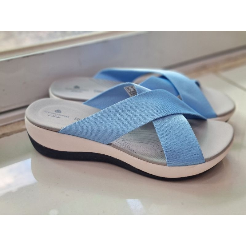 Dép 🆑️🅰️©️K quai chéo nữ