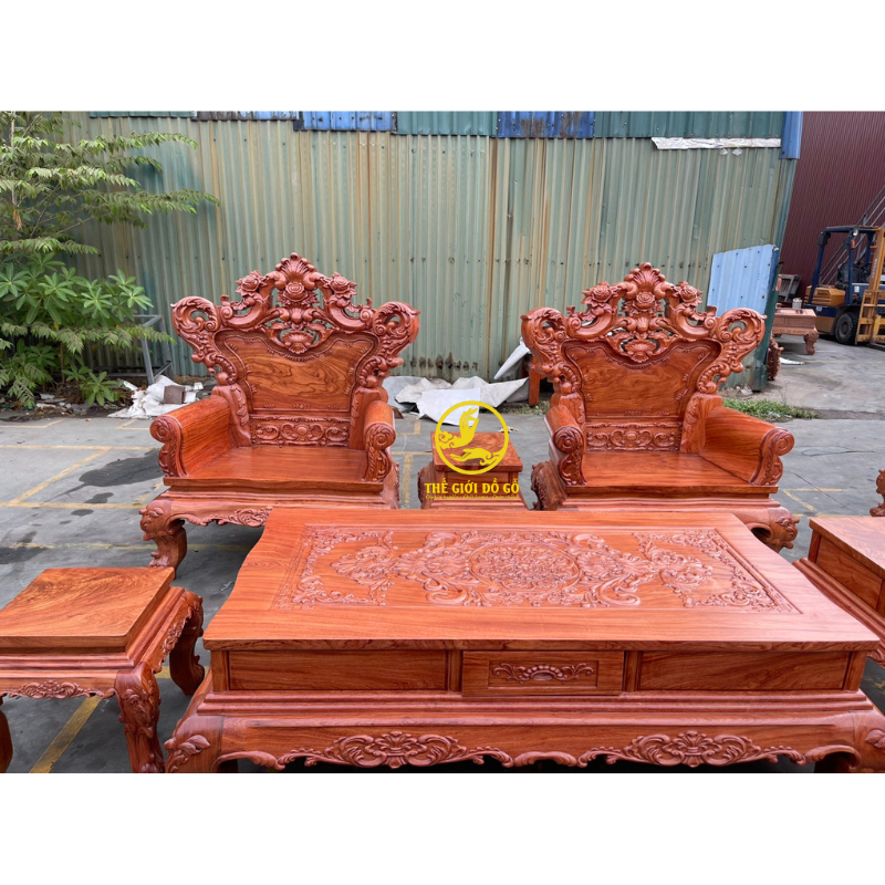 Hoàng Gia Cánh Bướm Mẫu Mới Chân 14 Mặt Tràn 4cm