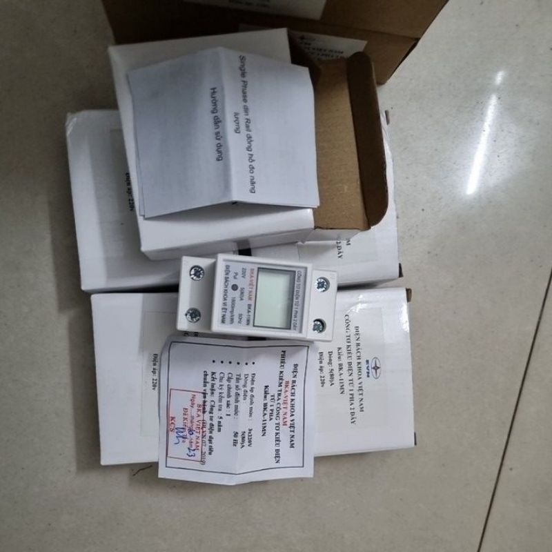Công tơ điện tử 1 pha 2 dây Bách Khoa Việt Nam mã BKA-11MN