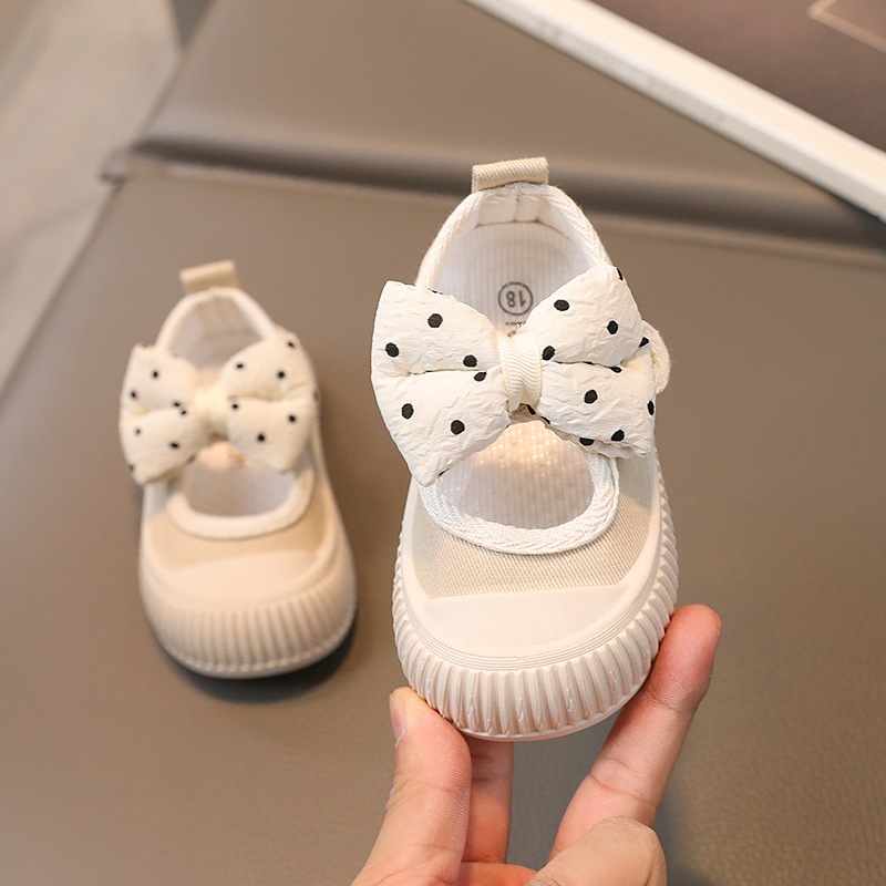 Giày cho bé gái tập đi mới biết đi dáng lười họa tiết chấm bi nơ hoa đáng yêu chống trượt quai ngang thời trang
