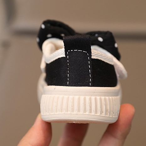 Giày cho bé gái tập đi mới biết đi dáng lười họa tiết chấm bi nơ hoa đáng yêu chống trượt quai ngang thời trang