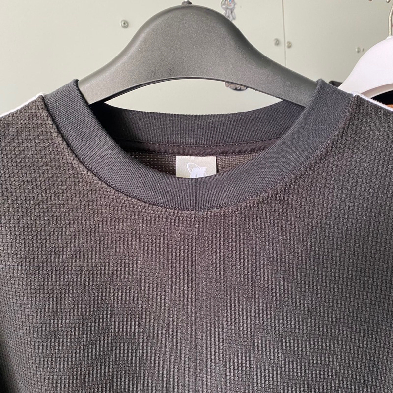 Áo Thun Nowhere Vải Waffle Màu Đen Size 3