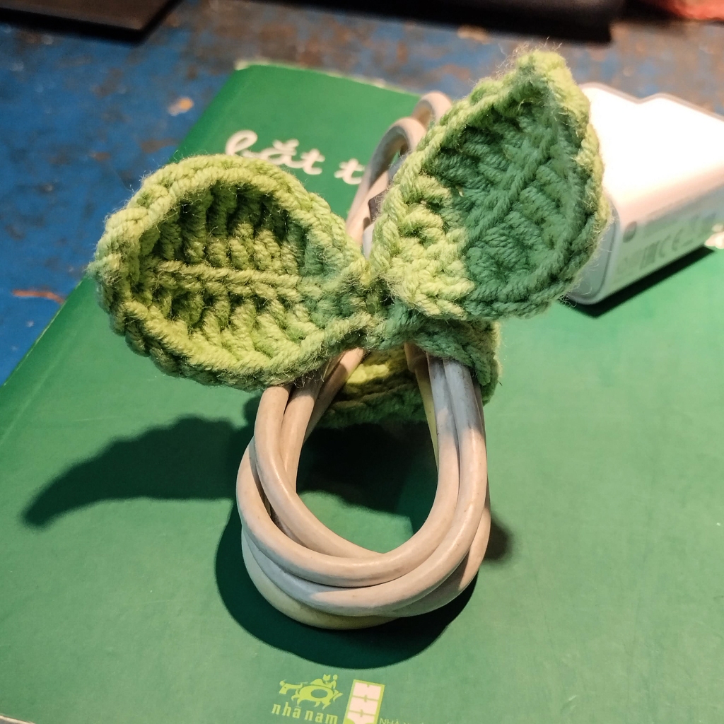 Mầm Lá Đa Năng Quấn Headphone, Quấn Dây Sạc, Làm Móc Khóa, Kẹp Bookmark...