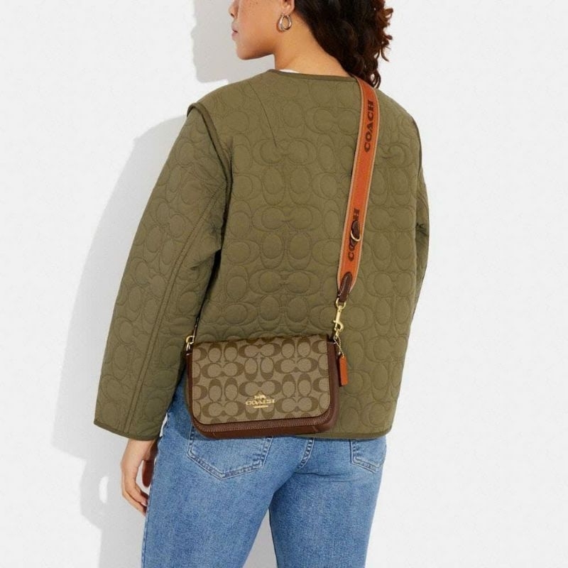 ✨✨Logan Messenger In Signature Canvas✨✨CH483🌟Mẫu túi coach đơn giản dễ phối