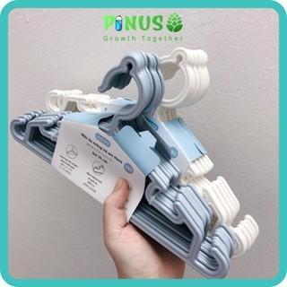 Móc quần áo trẻ em Hokkori nhựa Việt Nhật, Mẹ Bé Pinus, 10 Móc treo quần áo trẻ em sơ sinh KT 28cm