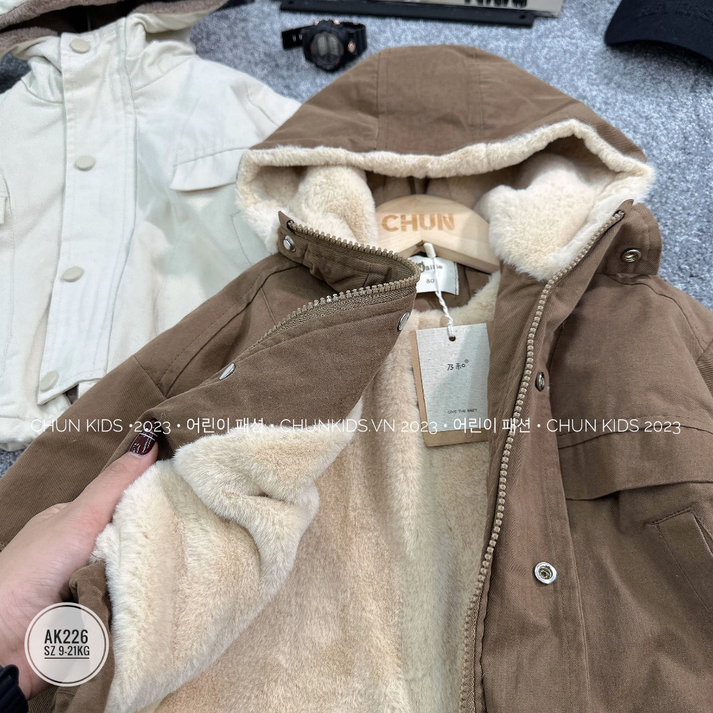 AK226 - ÁO khoác Kaki mũ cúc CLUB lót lông - 3857 cho Bé