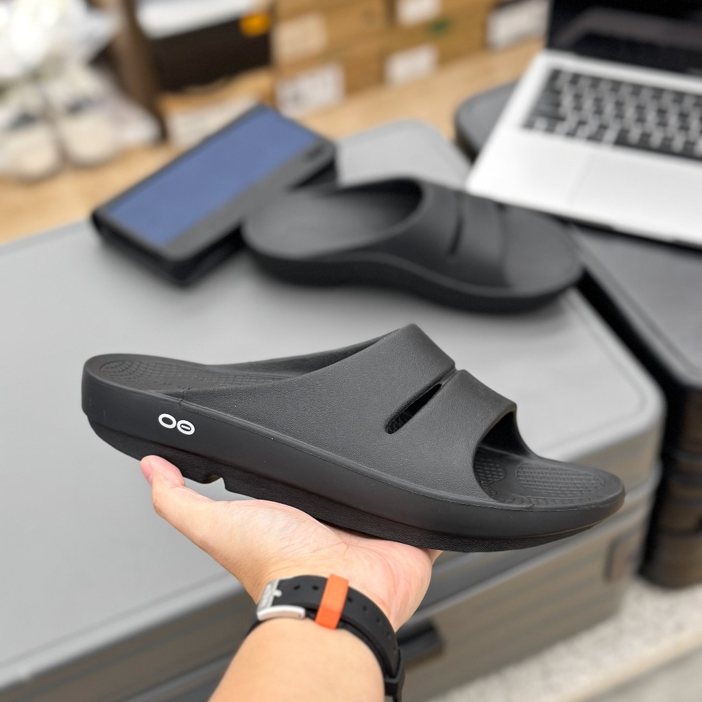 NOF - Dép Quai Ngang Unisex Oofos Foarm - Chất Mềm Nhẹ Êm - Sấu Vui Vẻ Oficial