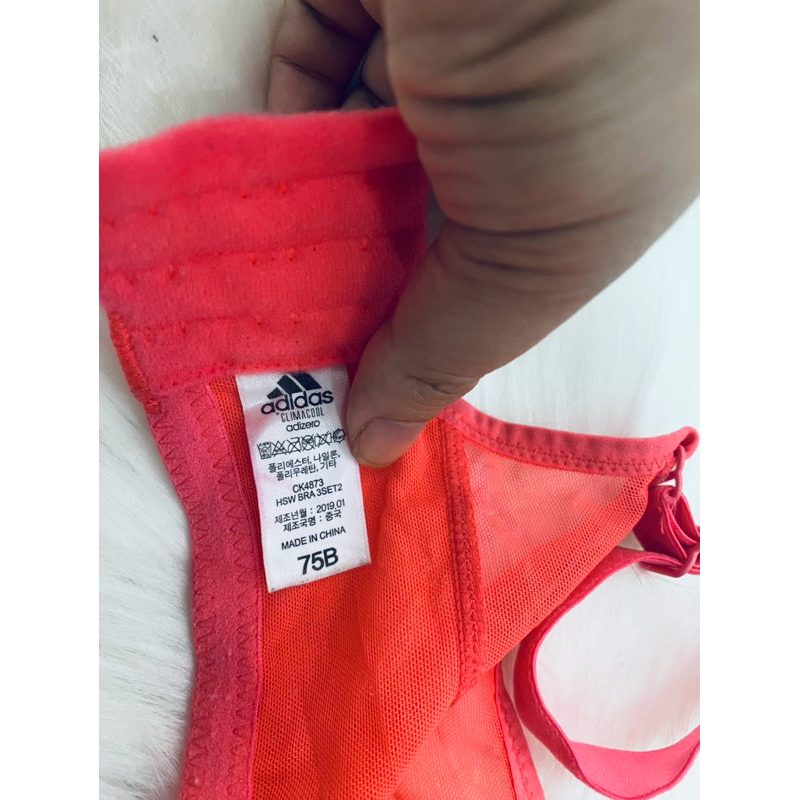 Áo ngực Adidas size 75B