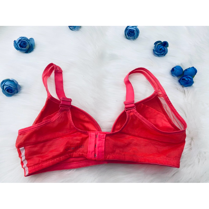 Áo ngực Adidas size 75B