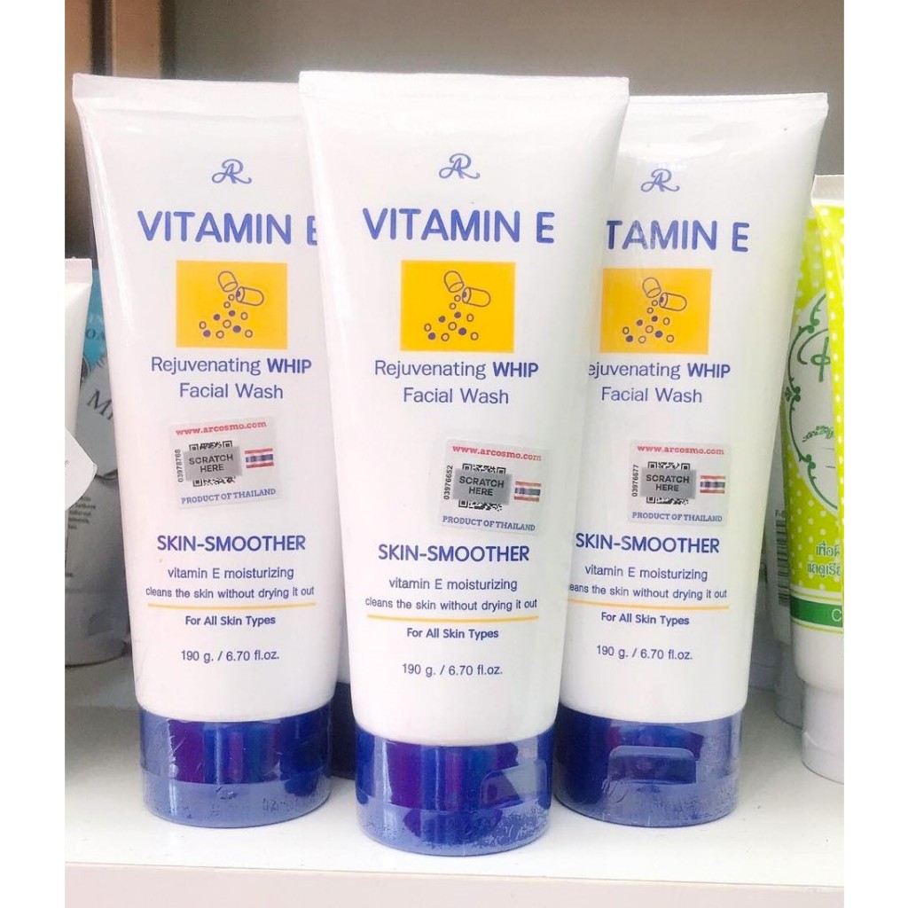 Sửa Rửa Mặt Vitamin E 190g Thái Lan