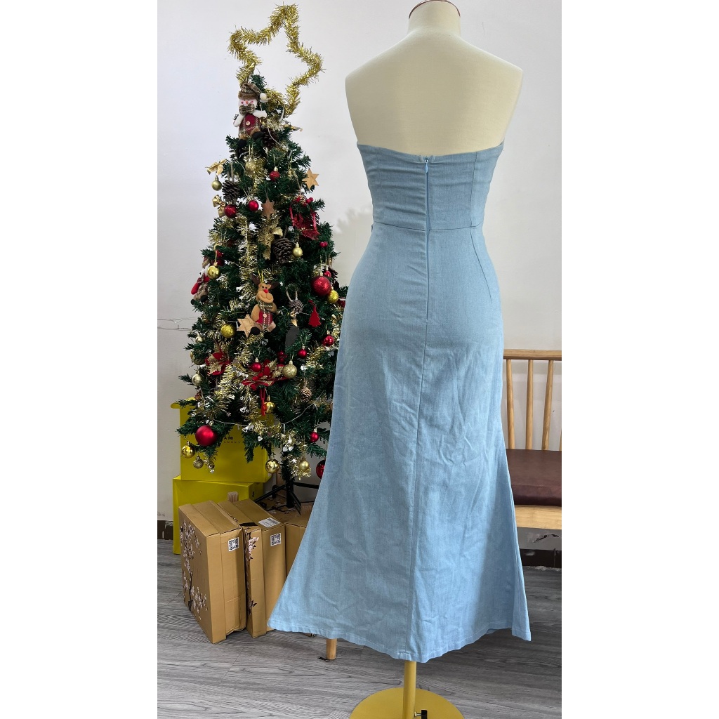 Đầm jean đính hoa