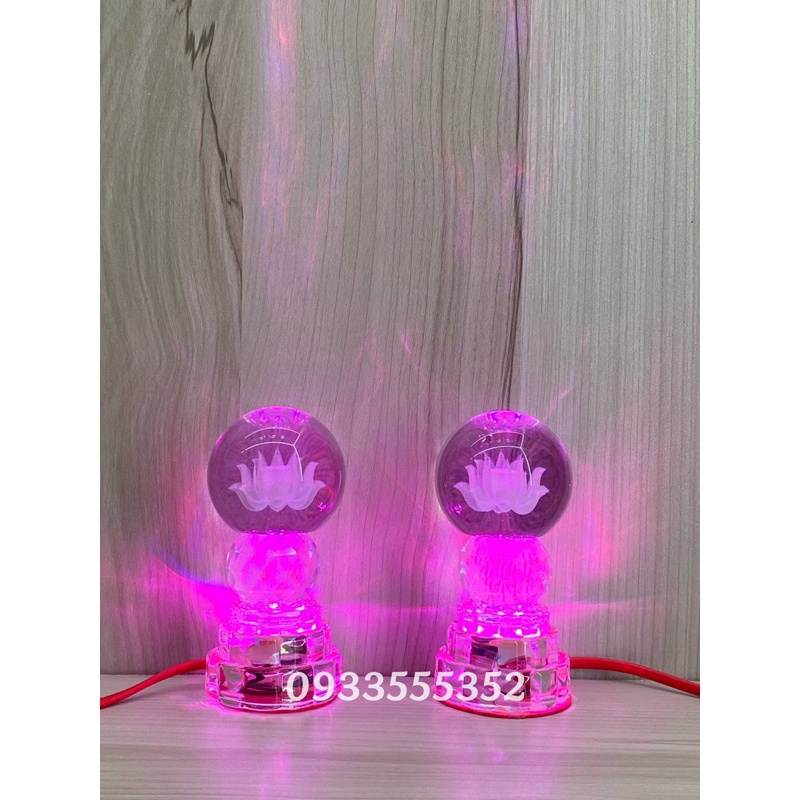 Cặp đèn thờ quả cầu một châu hoa sen pha lê