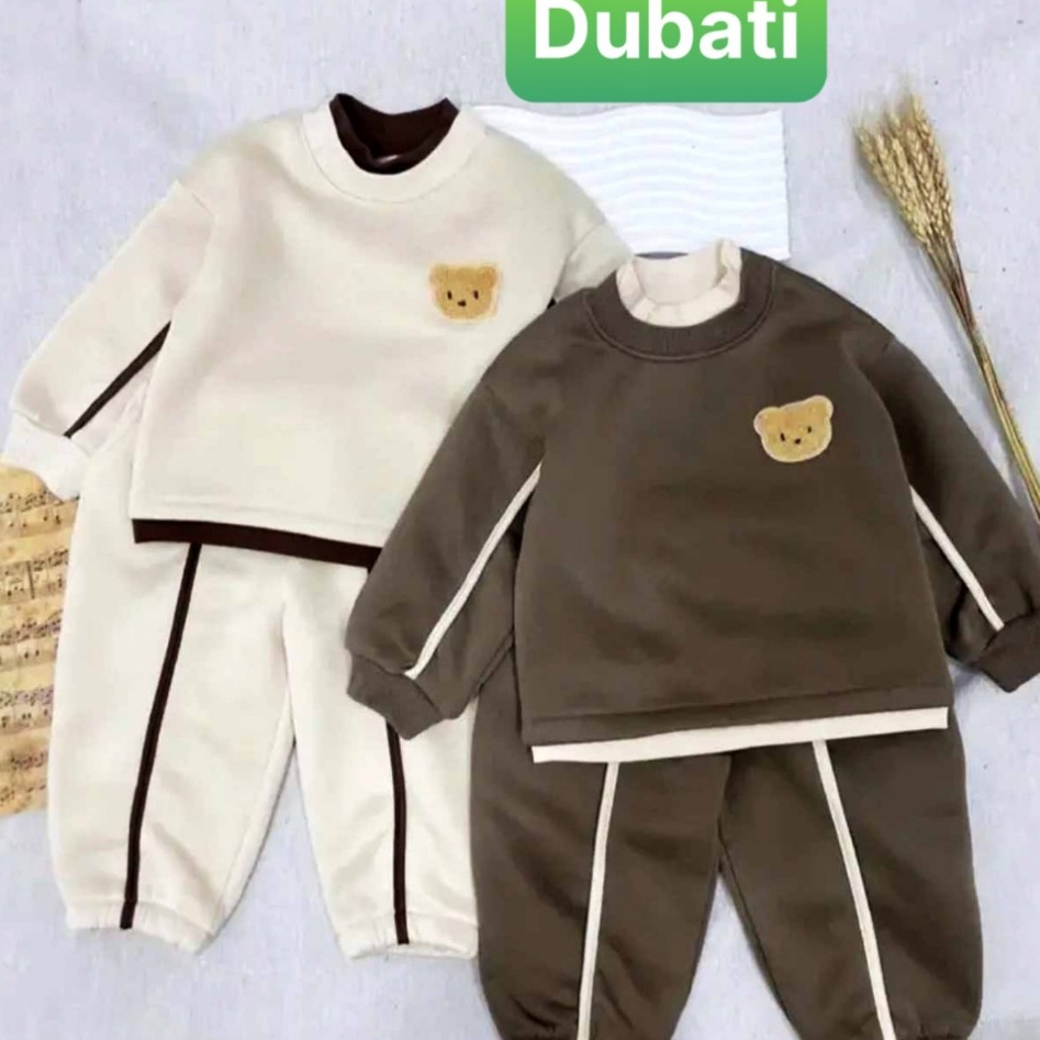 BỘ ÁO NỈ THU ĐÔNG SIÊU XINH THÊU MẶT GẤU NHỎ XINH CHO BÉ TRAI, SET THU ĐÔNG BÉ GÁI PHONG CÁCH SANG CHẢNH - DUBATI FASHIO