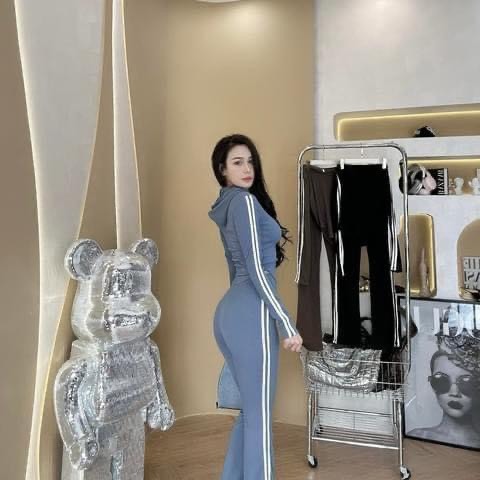 Set bộ thể thao áo tay dài có nón quần ôm dài năng động - thun tăm lạnh