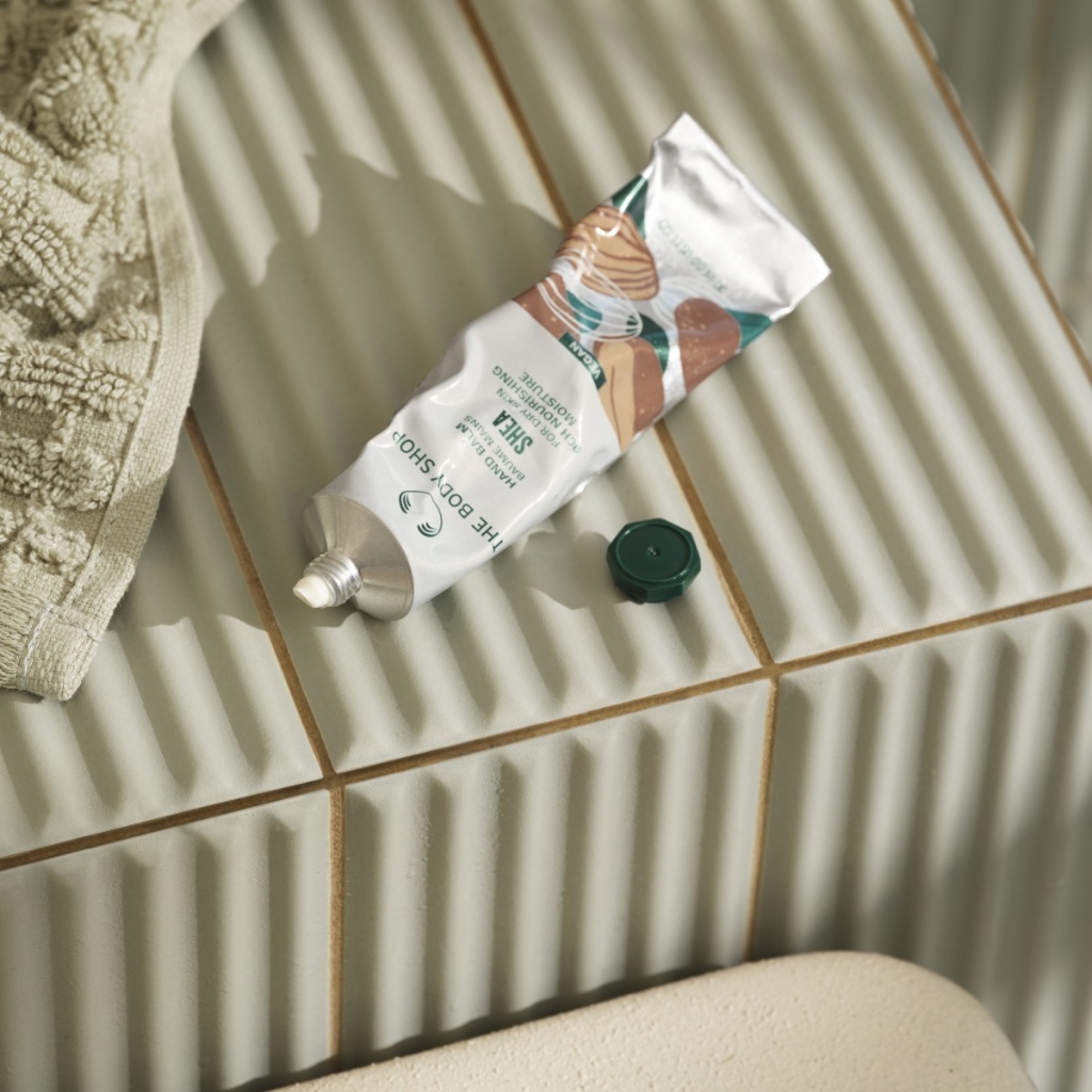 Kem Dưỡng Da Tay Shea Hand Balm The Body Shop