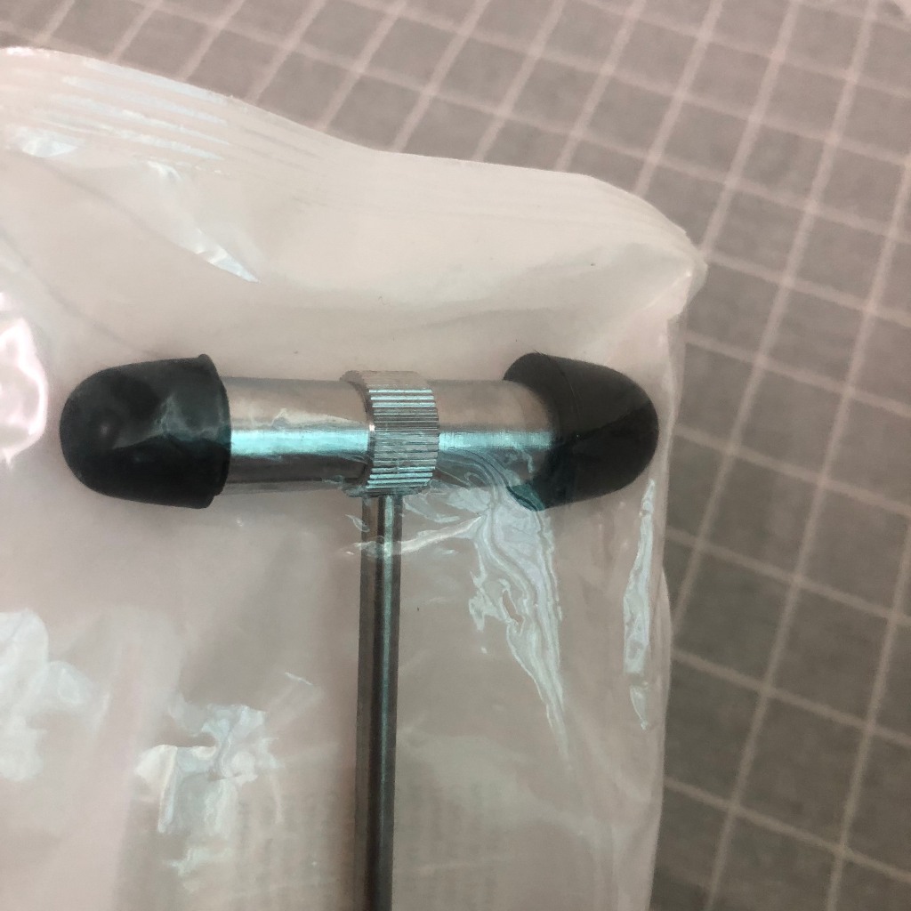 Búa phản xạ đầu tròn dùng trong thăm khám, điều trị