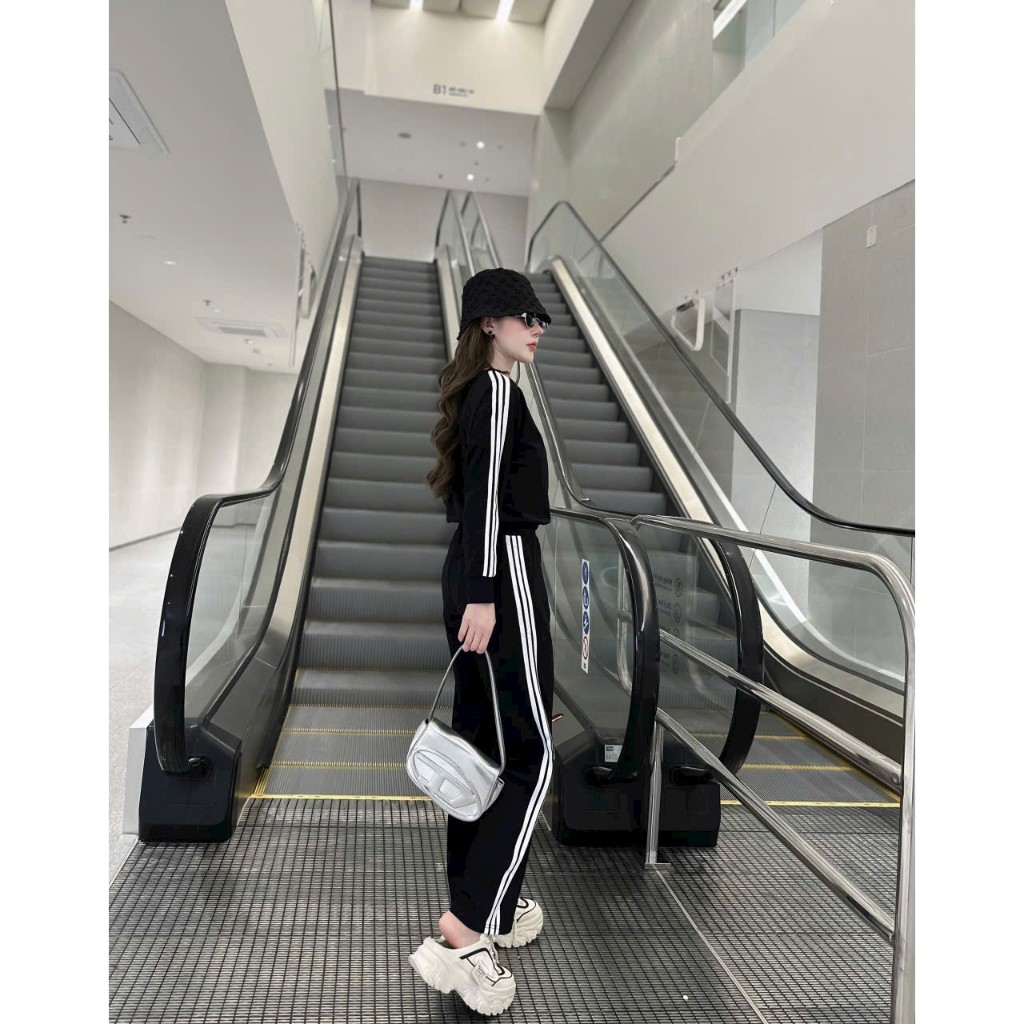 Sét bộ thể thao nữ  vải umi Hàn xuất dư mềm mịn không xù, không bai dão