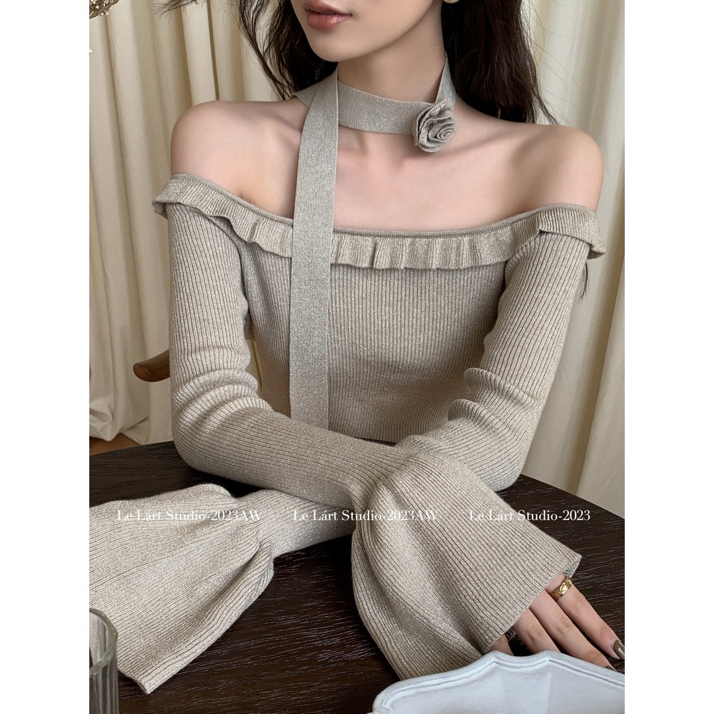 Áo len tăm trễ vai bèo ngang tay dài gấu xoè