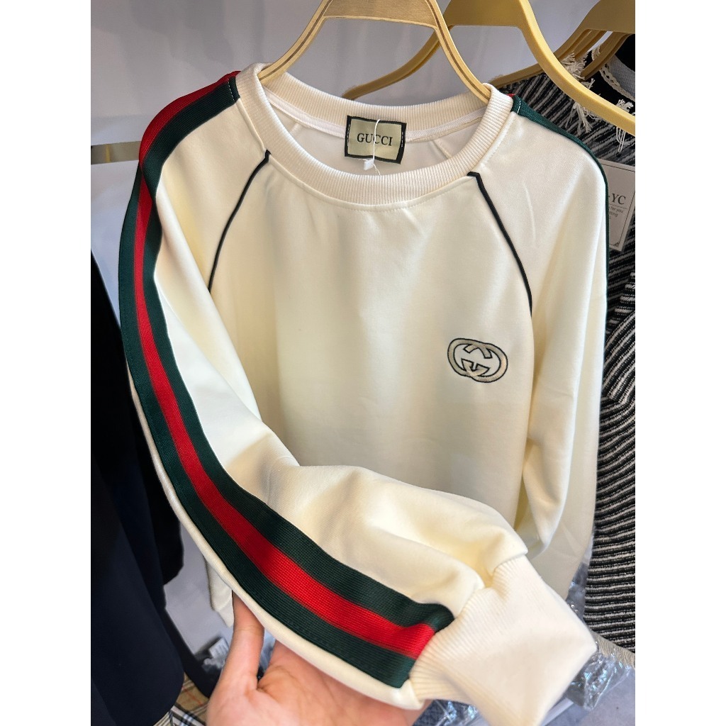 Áo Sweater Cổ Tròn , Áo Sweater Màu Kem Phối Màu Siêu Xinh  A06
