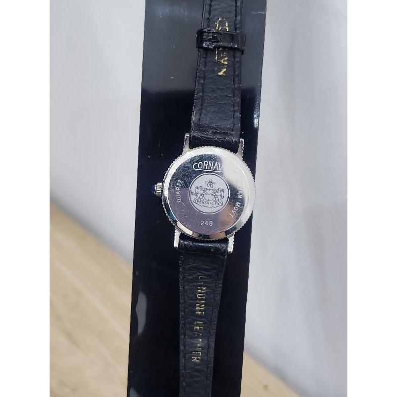 ĐỒNG HỒ SI NHẬT CHÍNH HÃNG DÂY DA MẶT SU DÀNH CHO NỮ - THƯƠNG HIỆU CORNAVIN