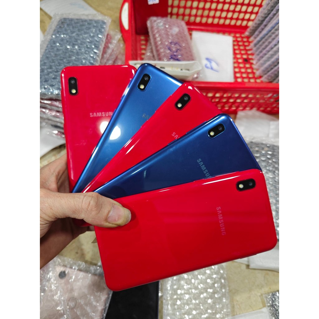 Điện thoại samsung galaxy a10  chính hãng màn hình to camera nét