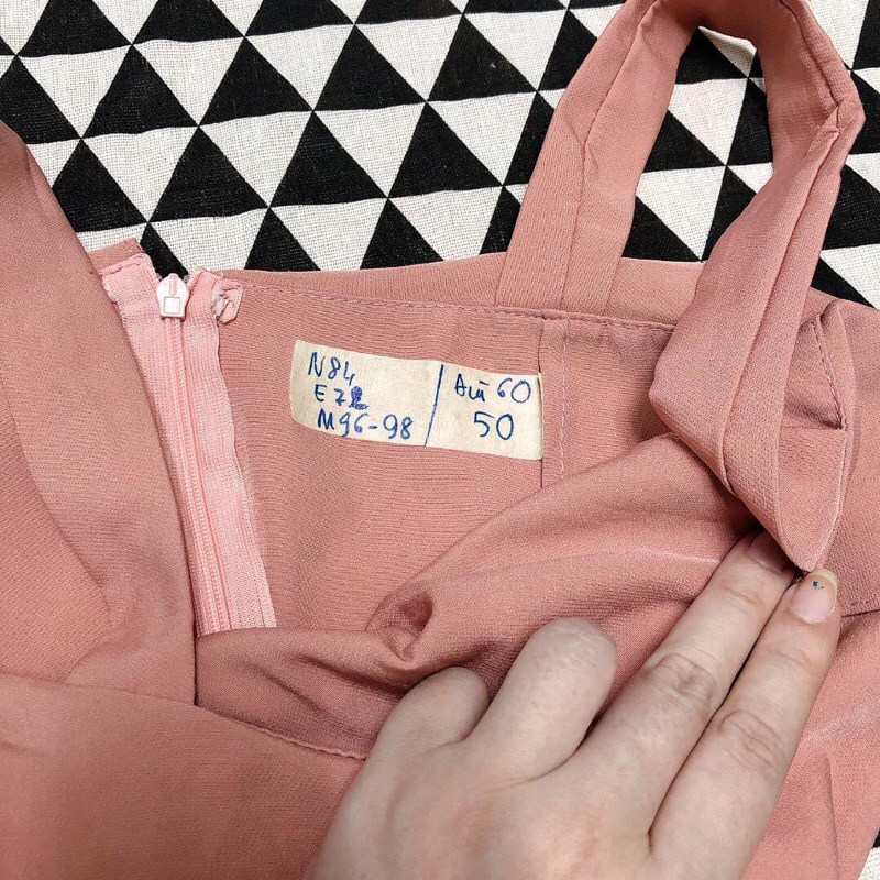 Jumpsuit nâu 2 dây trơn kiểu đồ si