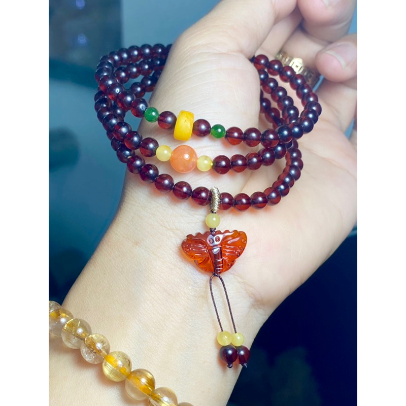 Chuỗi mix hổ phách amber huyết