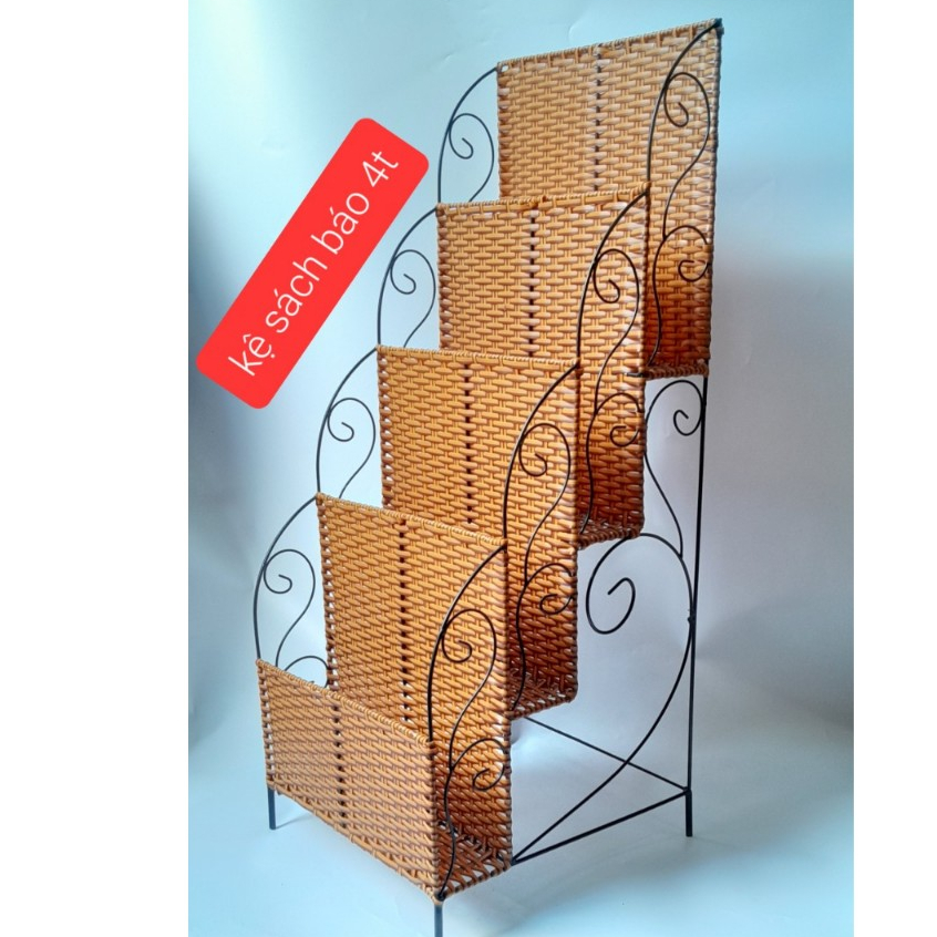 KỆ SÁCH BÁO 3 KÍCH CỠ NHỰA GIẢ MÂY
