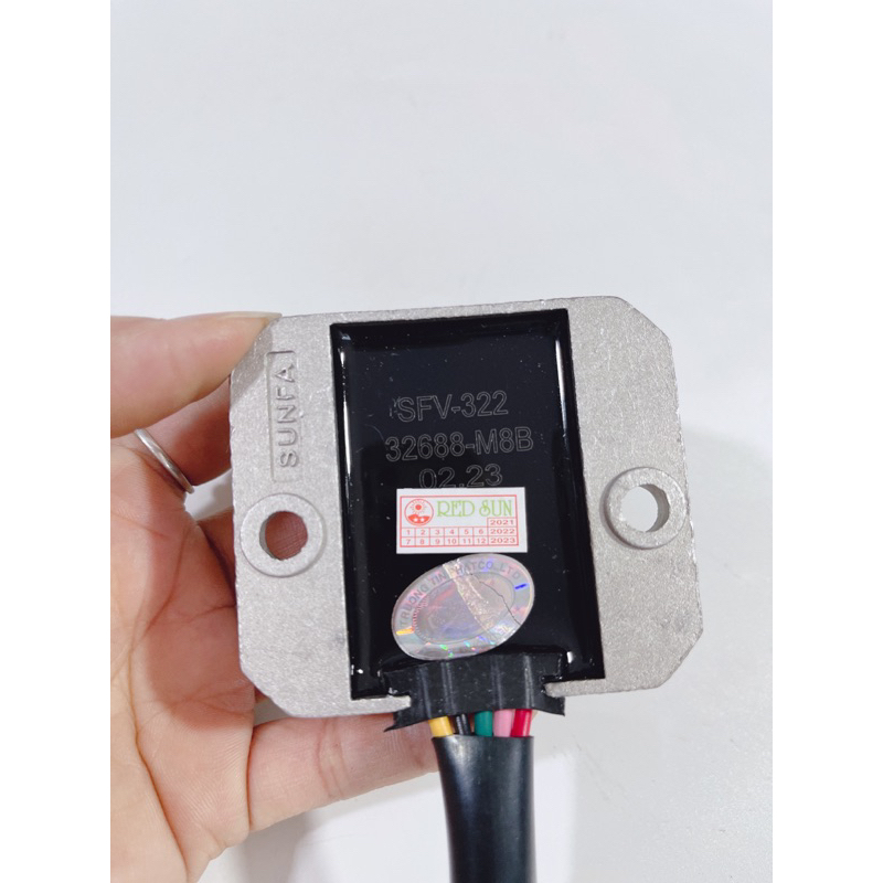 Sạc Attila 2 pha chế độ cho xe máy, dòng sạc mạnh dùng thay thế hoặc lên sạc cho xe máy