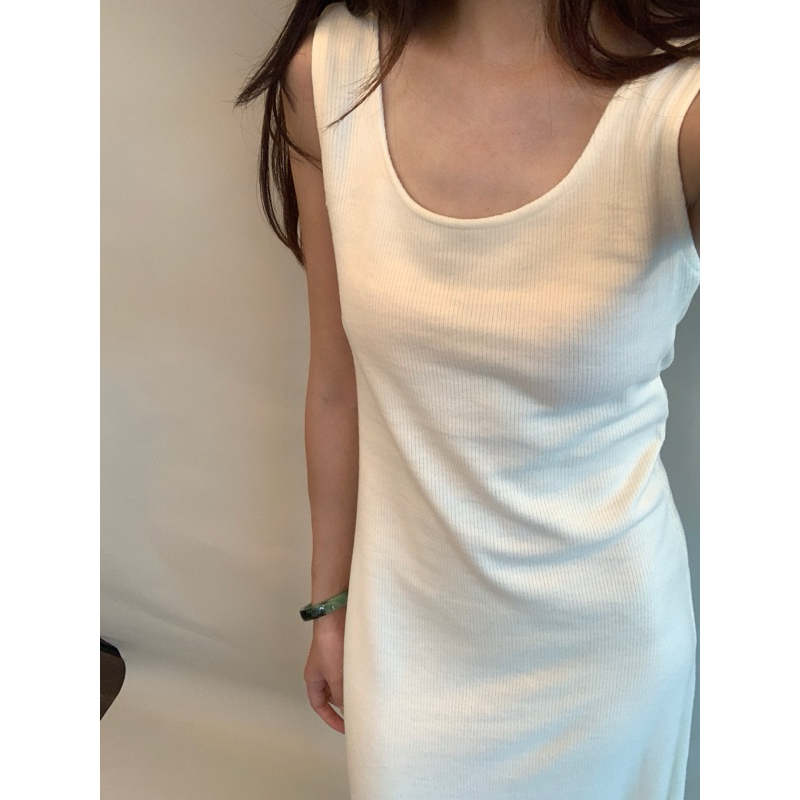 Váy len dáng suông + cardigan crotop PAAES