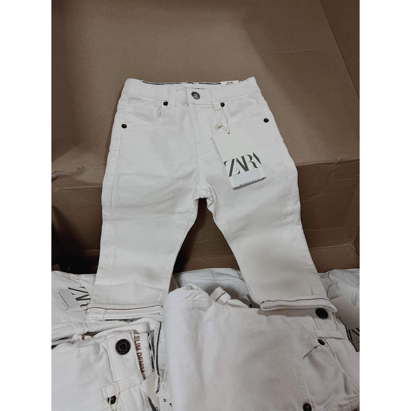 Quần jean trắng cho bé Auth