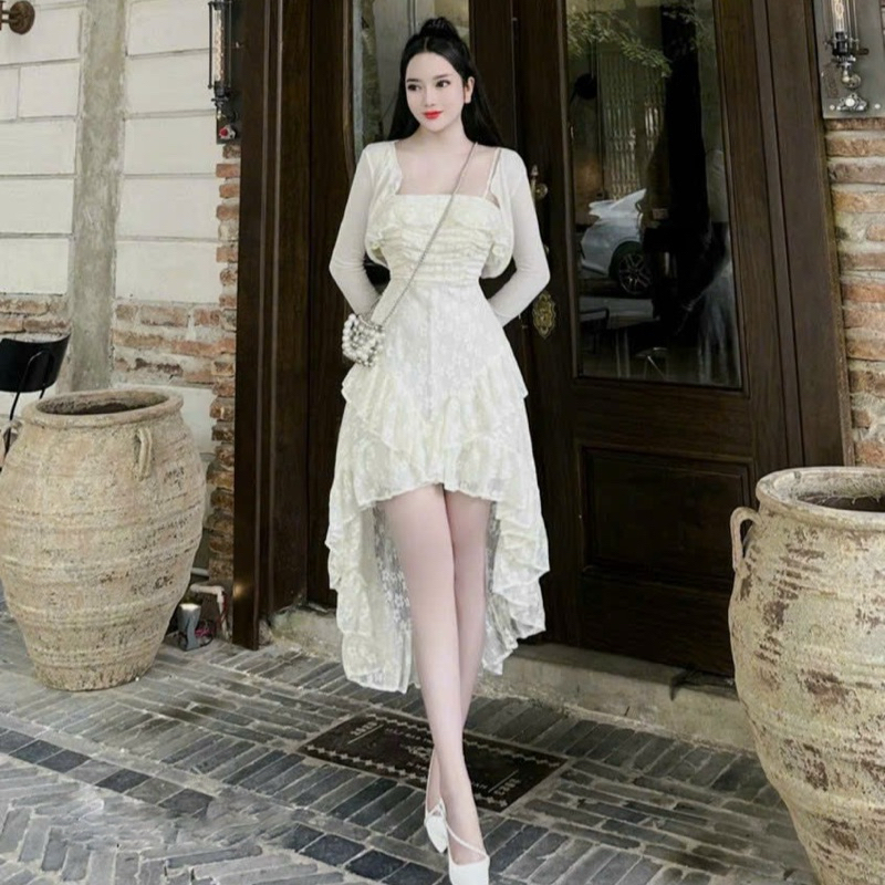 Set Hoa Nổi Váy 2 Dây Bèo Đuôi Tôm + Áo Khoác